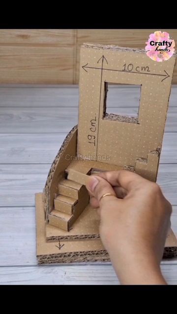 Pesebres Navidad Ideas, Pizza Box Crafts, Dioramas Ideas, Christmas Nativity Scene Diy, Diy Craft Hacks, Cardboard City, Craft Hacks, Halloween Shadow Box, Cardboard Craft