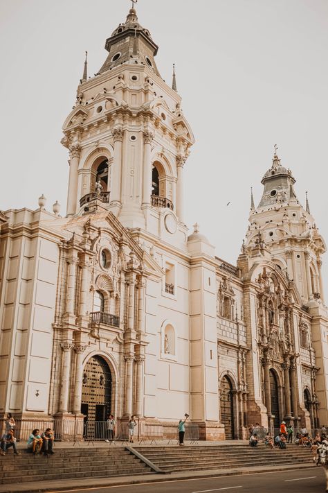 Lima, Peru. Rocio Rivera Photography 2020 Lima Peru Aesthetic, Peru Aesthetic, Lima Peru Travel, Miraflores Lima Peru, Peru Photography, Lima Photography, Peru Trip, Travel Peru, South American Countries