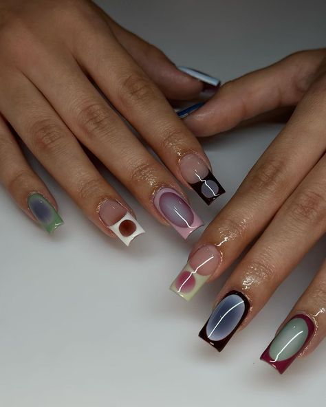 These are just too good 🤤 Using @apresnailofficial in medium natural square Inspo @dxpper.acrylics @myprettyset #gelx #riversidenails … | Instagram Aura Nails, Airbrush Nails, Simple Acrylic Nails, Classy Acrylic Nails, Really Cute Nails, Oval Nails, Hot Nails, Silver Nails, Dream Nails