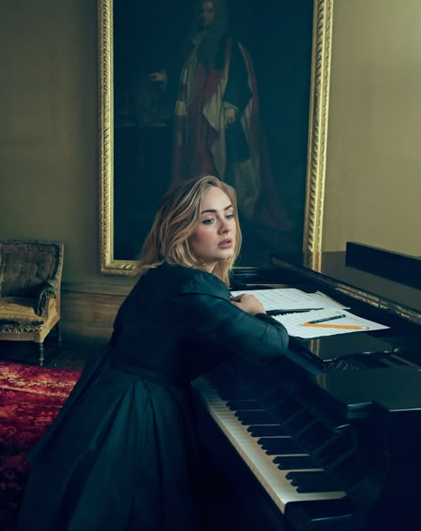 Adele by Annie Leibovitz | GRAVERAVENS Annie Leibovitz Portraits, Annie Leibovitz Photos, Adele Photos, Annie Leibovitz Photography, Adele Adkins, Annie Leibovitz, Portrait Photos, 인물 사진, Britney Spears