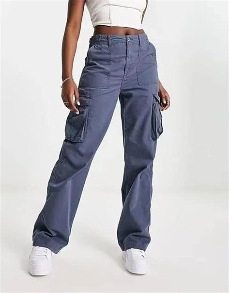 These cargo pants feature a trendy combination of casual, street, hip-pop, vintage, and punk styles that can be dressed up or down to suit any occasion. Loosely Fitted Straight Leg Cargo Parachute Pants, Mid-rise Denim Blue Pants With Multiple Pockets, Trendy Straight Leg Bottoms With Flap Pockets, Mid-rise Denim Blue Pants With Side Pockets, Trendy Relaxed Fit Bottoms With Flap Pockets, Utility Straight Leg Parachute Pants With Hip Pockets, Relaxed Fit Straight Cargo Pants, Urban Full Length Cargo Pants For Workwear, Urban Style Full Length Cargo Pants For Work