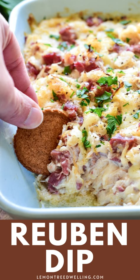 Ruben Dip, Reuben Dip Recipe, Reuben Dip, Dip Recipes Hot, Appetizers Easy Dips, Hot Dips, Crock Pot Dips, Finger Foods Party, Dips And Snacks