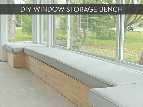 Make It: Custom DIY Window Bench -- with Storage! Kitchen Window Seat Ideas, Window Storage Bench, Diy Bench Seat, Playing Room, Kitchen Storage Bench, Diy Window Seat, Diy Bank, Window Bench Seat, Window Seat Kitchen