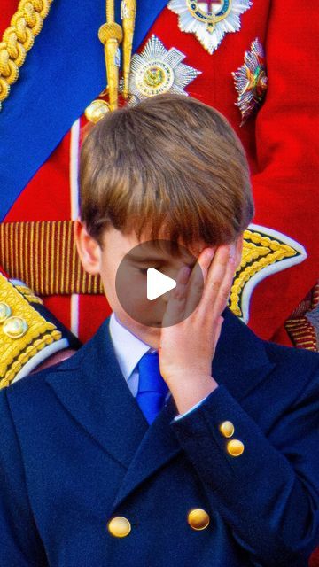 👑 Royal families of Europe  👑 on Instagram: "Prince Louis dancing ❤️ . The British royal family attended the celebration of trooping the colour 2024 ❤️" Duchess Kate Pregnant, Prince William Daughter, Princess Diana Daughter, Kate Middleton New Hair, British Royal Family Tree, Royal Family History, Kate Middleton Pregnant, Kate Middleton Family, Kate Middleton Queen