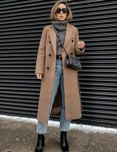 Brown Coat Outfit, Xmas Photoshoot, Peacoat Outfit, Camel Coat Outfit, Chique Outfit, Mode Shoes, Fall Ootd, Tan Coat, Winter Fashion Outfits Casual