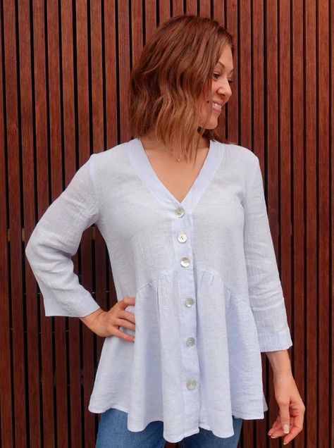 New relaxed fit tunic sewing pattern out now! – Updates – Style Arc Style Arc, Tunic Sewing Patterns, Fitted Tunic, Blouse Pattern Sewing, Tunic Pattern, Patterned Cardigans, Top Sewing Pattern, Fall Skirts, Cardigan Top