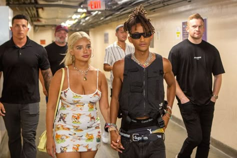 Jaden Smith And Sab Zada, Jaden Smith Syre, Jaden Smith Fashion, Lord Of Darkness, Music Cover Photos, Nice Face, Jaden Smith, The Smith, Music Cover