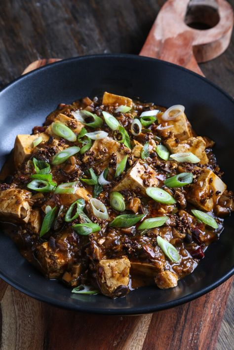 Vegan Mapo Tofu (Braised Tofu in a Spicy+Savory Sauce) Mapo Tofu Recipe Easy, Vegan Mapo Tofu Recipe, Braised Tofu, Mapo Tofu Recipe, Tofu Recipes Easy, Tofu Recipes Vegan, Mapo Tofu, Tofu Recipe, Tofu Dishes