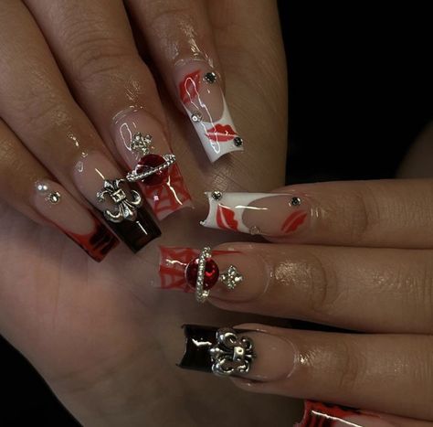 Y2k Nails Red And White, Nail Ideas Red And Silver, Red And Black Acrylic Nails Ideas, Red And White And Black Nails, Red Acrylic Nails With Charms, Valentines Nails Medium Length, Red Nails Charms, Delta Sigma Theta Nails, White Nails Acrylic Square