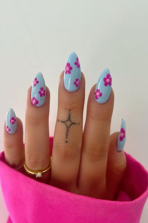 48 Stunning Summer Blue Nails Designs You Must Try in 2024 Spring Break Nails, Funky Nail Art, Nagellack Trends, Broken Nails, Blue Nail Designs, Vacation Nails, Pink Nail Designs, Nails Only, Blue Nail