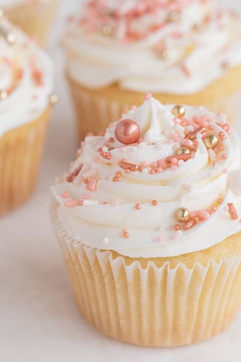 Vanilla Cupcakes with Vanilla Buttercream Frosting