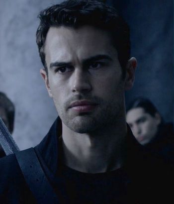 David Underworld, Underworld David, Underworld Kate, Underworld Movies, Theodore James, Vampire Bride, James 3, Celeb Crush, Theo James