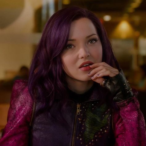 Cameron Dove, Dove Cameron Descendants, Disney Descendants Mal, Descendants 2015, Descendants Mal, Mal Descendants, Descendants 1, Disney Channel Descendants, Disney Descendants