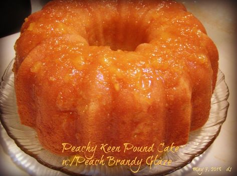 Peachy Keen Pound Cake w/Peach Brandy Glaze Photo Apricot Brandy, Peach Pound Cakes, Southern Peach Cobbler, Holiday Desserts Table, Peach Recipes, Boozy Desserts, Peach Desserts, Peach Cake, Peach Schnapps