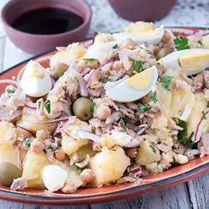 Portuguese Tuna, Potato and Chickpea Salad | Photos & Food Tuna Potato, Chickpea Salad Recipe, Tuna Recipe, Chickpea Salad Recipes, Portuguese Cuisine, Seafood Stew, Tuna Recipes, Chickpea Salad, Portuguese Recipes