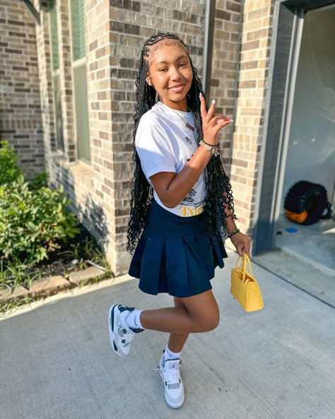 Ahvi Lee, Sprayground Backpack, Outfit Pose, Dress And Sneakers Outfit, Teen Swag, Clothing Tips, Cute Hairstyle, Fly Outfit, Jordan Outfits