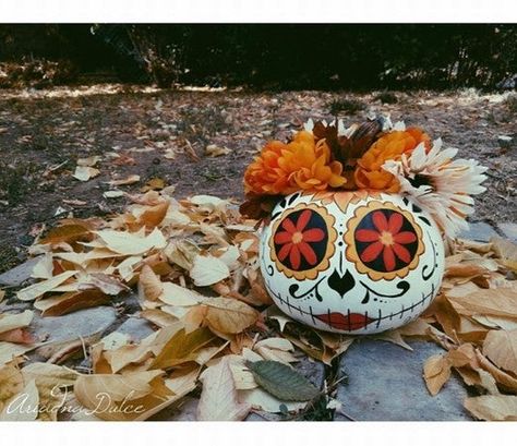 Skull Candy Pumpkin Painting, Mexican Pumpkin Decorating Ideas, Frida Kahlo Pumpkin Painting, Pumpkin Painting Ideas Mexican, Painted Sugar Skull Pumpkins, Pumpkin Painting Ideas Sugar Skull, Pumpkin Painting Ideas Dia De Muertos, Calavera Pumpkin Painting, Day Of The Dead Painted Pumpkins