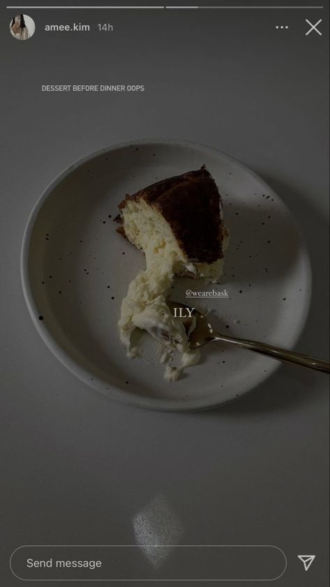 Cheesecake Captions Instagram, Dessert Captions, Beach Captions, Food Captions, Good Insta Captions, Snap Ideas, Instagram Collage, Food Instagram, Creative Desserts