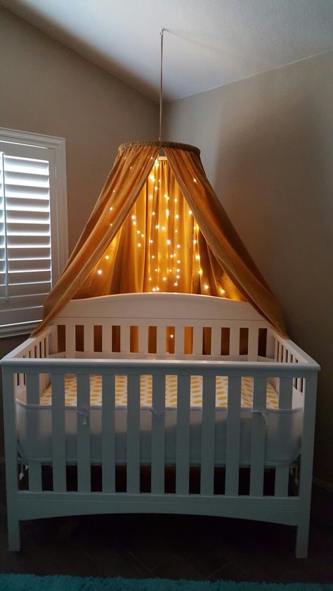 DIY Crib Canopy w/ Mini LED Lights on a Timer Bassinet With Canopy, Crib Canopy Diy, Diy Crib Canopy, Crib Tent, Baby Crib Canopy, Cot Canopy, Morden House, Nursery Idea, Canopy Bed Diy