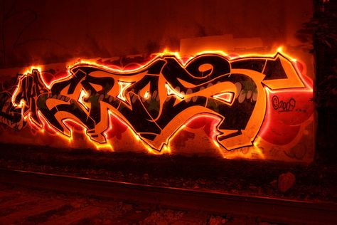 Fiery #graffiti! #typography Midwest Style, Graffiti Wildstyle, Graffiti I, Graff Art, Graffiti Piece, Graffiti Letters, The Homies, Graffiti Lettering Fonts, About Last Night