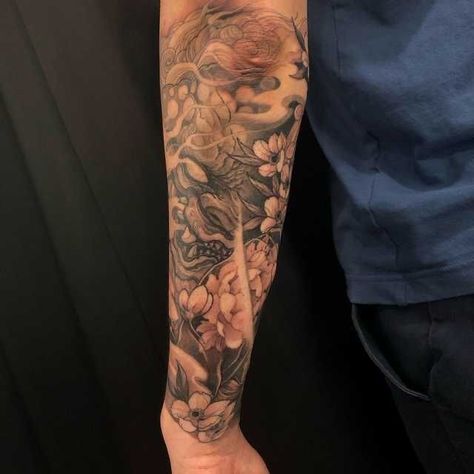 Foodog Tattoo, Half Arm Sleeve Tattoo, Geisha Tattoos, Gothic Tattoos, Half Sleeve Tattoos Forearm, Simple Arm Tattoos, Egyptian Tattoo Sleeve, Dragon Sleeve Tattoos, Forarm Tattoos