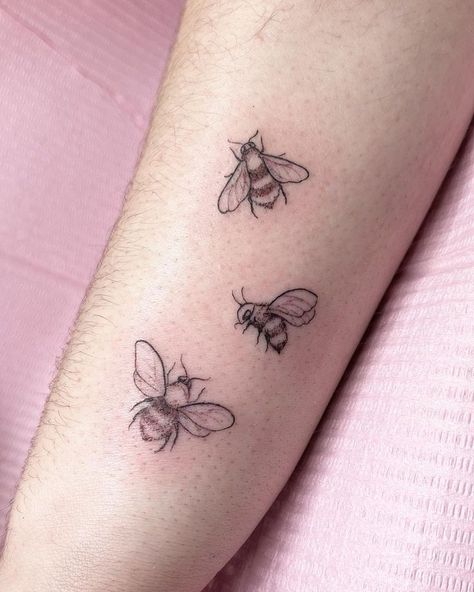 Bee Tattoo Utah Beehive Tattoo, Bee And Butterfly Tattoo Together, Side Bee Tattoo, Bee Tattoo On Arm, Mother Daughter Bee Tattoos, Three Bees Tattoo, 3 Bees Tattoo, Fuzzy Bee Tattoo, Bee Arm Tattoo