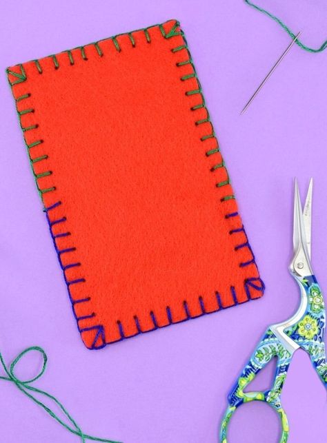 How to Sew the Blanket Stitch ⋆ Dream a Little Bigger Sewing Blankets, Water Soluble Fabric, Hand Stitches, Wool Appliqué, Fidget Blankets, Blanket Ideas, Sewing Tutorials Free, Sewing Stitches, Top Sewing Pattern