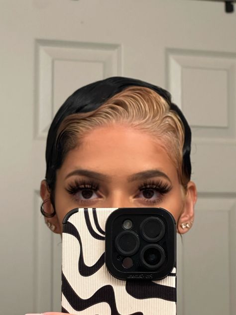 Hairstylist Post, Extreme Haircut, Egg Head, Finger Waves Short Hair, Skunk Stripe, Short Hair Black, Girls Crown, Short Hair Pixie Cuts, Short Sassy Hair