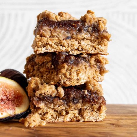 Homemade oatmeal fig bars with fresh figs Fig Breakfast Bars, Fig Bars With Fresh Figs, Figs Breakfast, Fig Dessert, Fig Bars, Homemade Oatmeal, Recipes To Bake, Delectable Desserts, Oatmeal Cookie Recipes