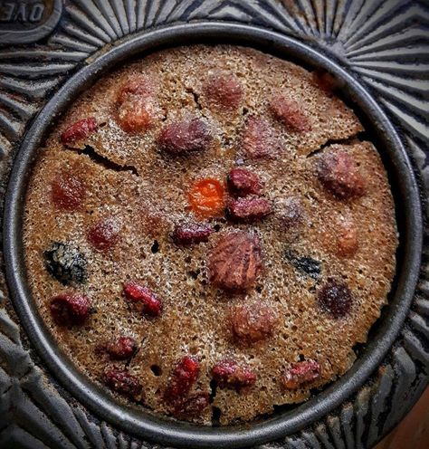 Barmbrack Recipe, Soul Cakes, Samhain Recipes, Irish Cake, Soul Cake, Medieval Recipes, Kitchen Witch Recipes, Ancient Recipes, All Hallows Eve