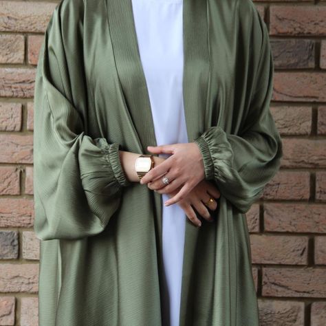 Eid Fashion, Drawstring Sleeve, Abaya Kimono, Dress Abaya, Plus Size Cardigan, Mode Abaya, Muslim Dress, Plus Size Cardigans, Abaya Dress