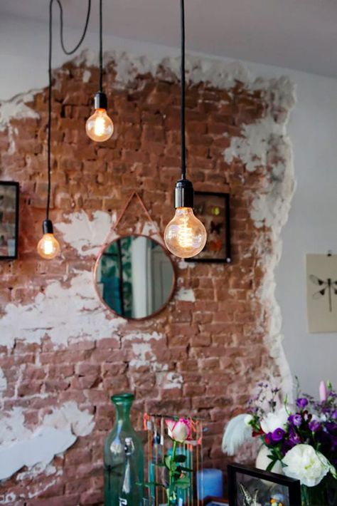 Interior Design Bedroom Master, Brick Interior, Anna Nina, Bracelets Vintage, Jewellery Rings, Exposed Brick Walls, Brick Walls, Plaster Walls, Contemporary Interior Design