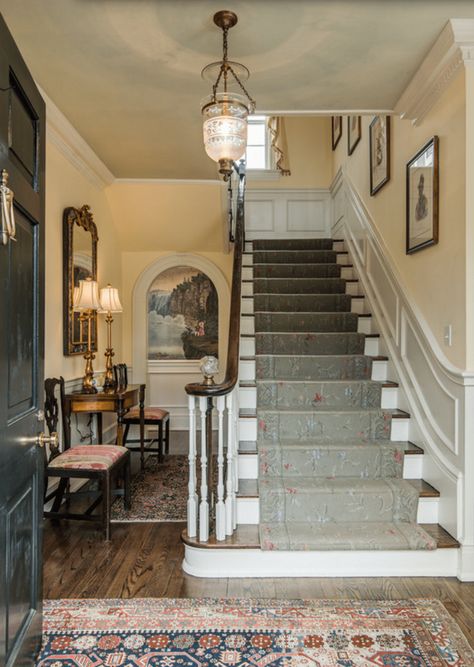 Apartment Stairway Decorating, Center Hall Colonial Living Room, Colonial Living Room Ideas, Colonial Entryway, Colonial Staircase, Stairs Entryway, Foyer With Stairs, Entryway Staircase, Stairs Foyer