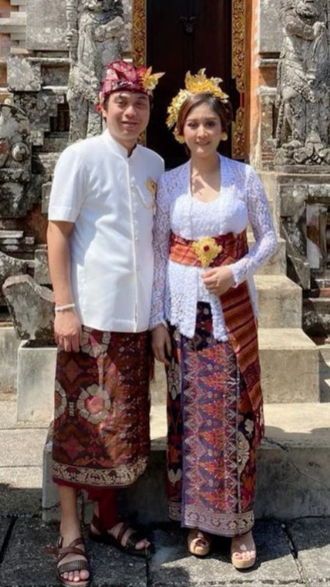 Indonesian Outfit Traditional, Indonesian Outfit, Outfit Traditional, Cultural Fashion, Traditional Bride, Traditional Clothing, Traditional Outfits, Lace Skirt, Bali