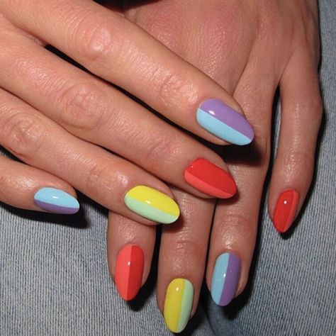 16 Color-Block Nail Art Ideas Courtesy of Instagram Best Summer Nail Color, Looks Hippie, Color Block Nails, Fun Summer Nails, Instagram Nails, Popular Nails, Rainbow Nails, Summer Nails Colors, Halloween Nail Art