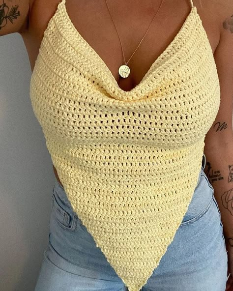 Matilde Linn on Instagram: “So many of you have bought the Jolene top pattern! It's weird because when I made it I thought, no one is going to want to make this top..…” Striped Knitted Sweater, Mode Crochet, Crochet Daisy, Crochet Clothing And Accessories, Crochet Summer Tops, Crochet Inspo, Crochet Fashion Patterns, Halter Tank, Long Sleeve Casual Dress