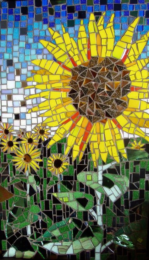 mosaic sunflower art – https://lomets.com Mosaic Sunflower, Sunflower Mosaic, Mosaic Stepping Stone, Mosaic Tile Designs, Mosaic Table Top, Garden Tiles, Mosaic Tile Art, Glass Mosaic Art, Mosaic Flowers