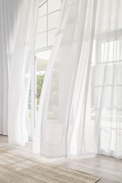 Drawing Mexican, Dream Home Aesthetic, Interior Design Beach, Shear Curtains, Flowing Curtains, Curtains Sheer, Sheer Blinds, Window Sheers, White Sheer Curtains