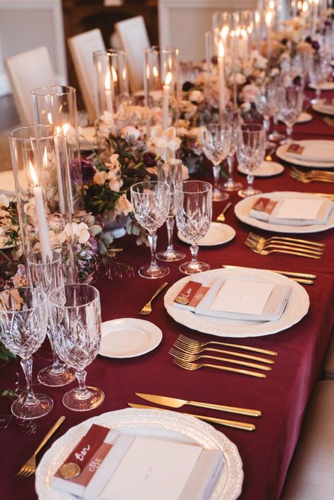 Wine Red Table Setting, Maroon Wedding Table Settings, Red Table Settings, Red Tablecloth, Wedding Table Linens, Maroon Wedding, Florals Wedding, Long Dining Table, Wedding Place Settings