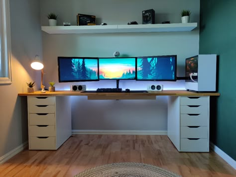 Gaming Station Bedroom, Battle Station Gaming Setup, Work Station Ideas Home, Otaku Desk, Best Pc Setup, White Desk Setup, Desk Idea, Computer Station, Seasonal Decor Ideas