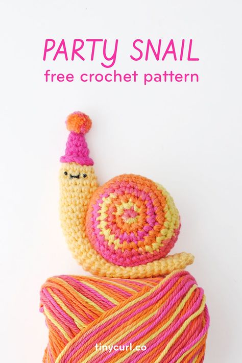 Snails are the BIGGEST party animals. Snails only come out at night... to party and then sleep it off all day. The inside of a snail’s shell is filled with disco balls, confetti, and cake! Now you can crochet your very own Party Snail with this easy free crochet pattern! #beginnercrochetpattern #crochetpattern #amigurumipattern #freecrochetpattern #freeamigurumipattern Snail Granny Square, Crochet Shapes Amigurumi, Crochet Disco Ball, Silly Crochet Patterns, Crochet Snail Pattern Free, Snail Crochet Pattern Free, Weird Crochet Patterns Free, Crochet Patterns Amigurumi Free, Inside Out Crochet