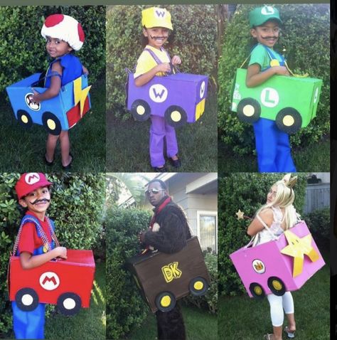 Mario Cart Parade Float, Mario Wagon Costume, Diy Mario Cart Wagon, Mario Cart Halloween Costumes Diy, Mario Cart Halloween Costume, Mario Kart Cardboard Car, Disfraz Mario Kart, Mario Cart Charters Costumes, Diy Mario Kart Costume