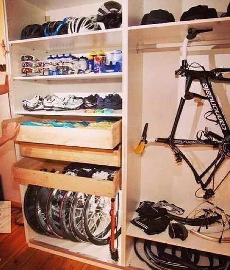 The ultimate dream bike closet! Cycling Organization, Bike Closet, Bike Gear Storage, Gear Storage Ideas, Cycling Gear Storage, Diy Kast, Gear Closet, Gear Room, Cycle Storage