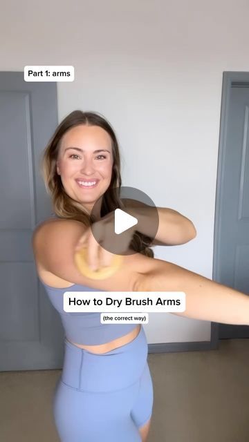 Dr. Lindsey Schmidt on Instagram: "Dry Brushing Info ⬇️  Comment PREP and I’ll message you how to prep those lymph nodes to get the best depuffing results and the @milliewellness dry brush I have created and use!  ➡️ This is part 1 of our Dry Brush series, be sure to follow along on @drlindseyschmidt and @milliewellness to catch all the tutorials!  ✨ Dry brushing is a wellness practice that involves using a natural-bristle brush to gently massage and exfoliate the skin. This technique offers various benefits, such as promoting circulation, stimulating the lymphatic system, and aiding in the removal of dead skin cells. Additionally, dry brushing is believed to contribute to smoother skin, reduced cellulite appearance, and an overall rejuvenating effect.  ✨ Originating from ancient Ayurvedic Dry Brushing Pattern, Dry Brushing Tutorial, How To Dry Brush Skin Video, Dry Brushing Video, Facial Dry Brushing, How To Dry Brush Skin, Dry Brushing Before And After, Dry Brushing Technique, How To Dry Brush