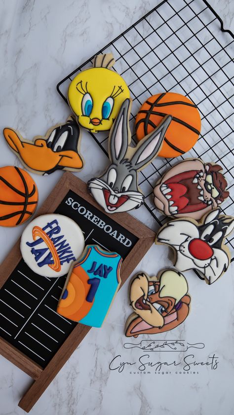 Bugs Bunny Birthday Party, Space Jam Party Ideas, Looney Tunes Birthday Party Ideas, Looney Tunes Cookies, Space Jam Cookies, Looney Tunes Party Ideas, Looney Tunes 1st Birthday Party, Looney Tunes Bday Party, Looney Tunes Birthday