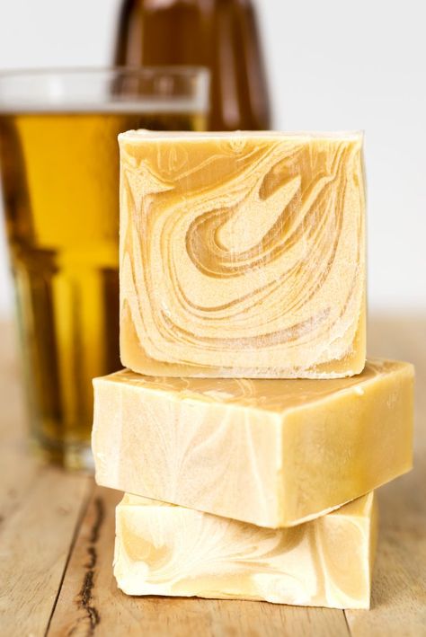 Cold Process Beer Soap Recipes, Hot Process Beer Soap Recipe, Beer Soap Recipe Cold Process, Hot Process Soap Designs, Diy Cold Process Soap Recipes, Cold Process Soap Recipes For Beginners, Beer Soap Recipe, Cold Process Soap Techniques, Popular Alcoholic Drinks