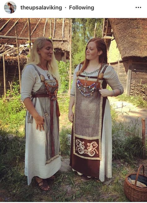 Summer Viking Clothing, Viking Ren Faire Costume, Traditional Viking Women Clothing, Viking Apron Dress Pattern Free, Viking Summer Dress, Authentic Viking Dress, Viking Dress Pattern, Viking Apron Dress Pattern, Viking Outfit Woman