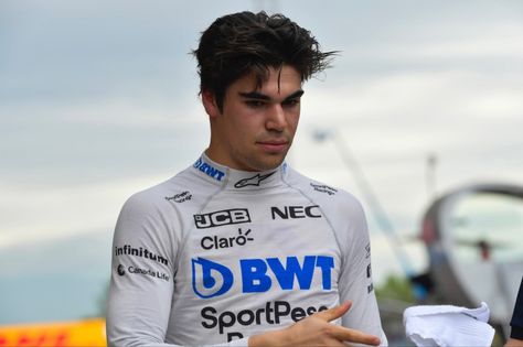 Lance Stroll, Racing Drivers, Rich People, Racing Driver, Powerpuff Girls, Formula One, Fast Cars, Formula 1, Motorsport