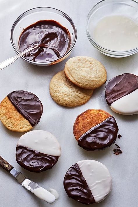 Black White Cookies, Barefoot Contessa Recipes, White Cookies, Black And White Cookies, Chocolate Chip Cookies Ingredients, Cake Mug, Ina Garten Recipes, White Cookie, Barefoot Contessa