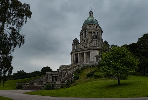 Lancaster England, Lone Wanderer, England Aesthetic, Illinois Chicago, Vacation Usa, Look At The Sky, Pretty Sky, Summer Wallpaper, Photography Travel